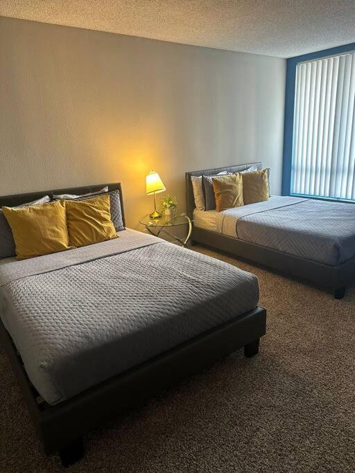 Two Bedroom Hollywood Apartment Los Angeles Ngoại thất bức ảnh